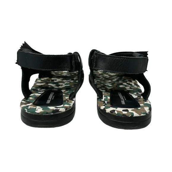 NWT KARL LAGERFELD PARIS Croc-Embossed Leather Sandals Men